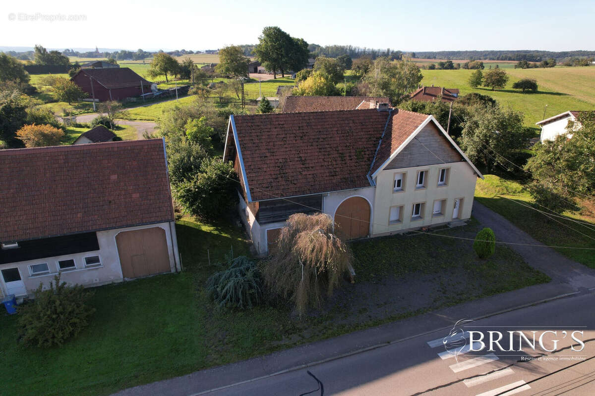 Maison 139 m² à Bru  - photo 9