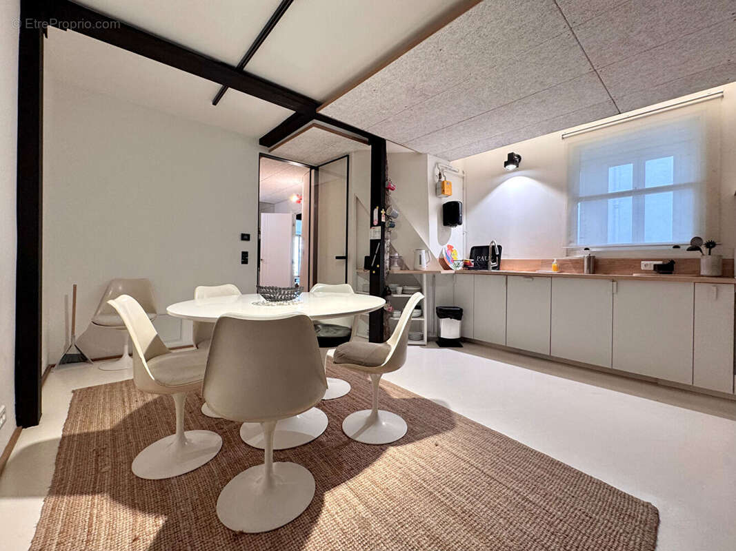 Appartement à PARIS-10E