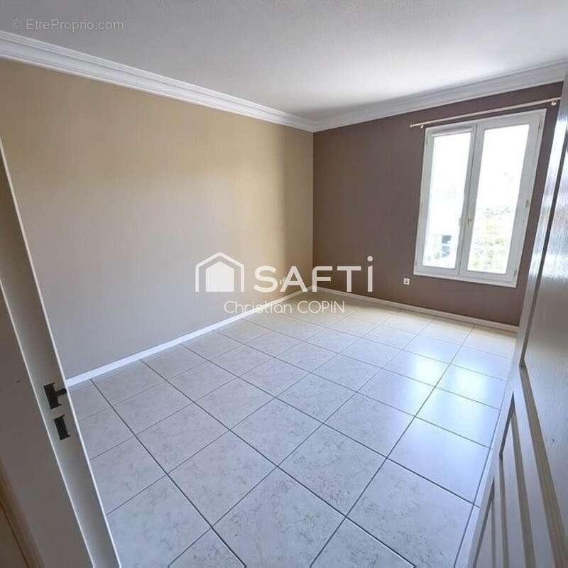 Appartement 117 m² à Sanary-Sur-Mer  - photo 9
