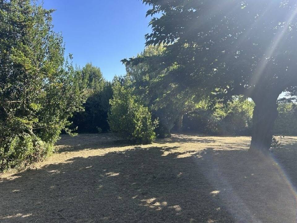 Terrain à MAS-SAINTES-PUELLES