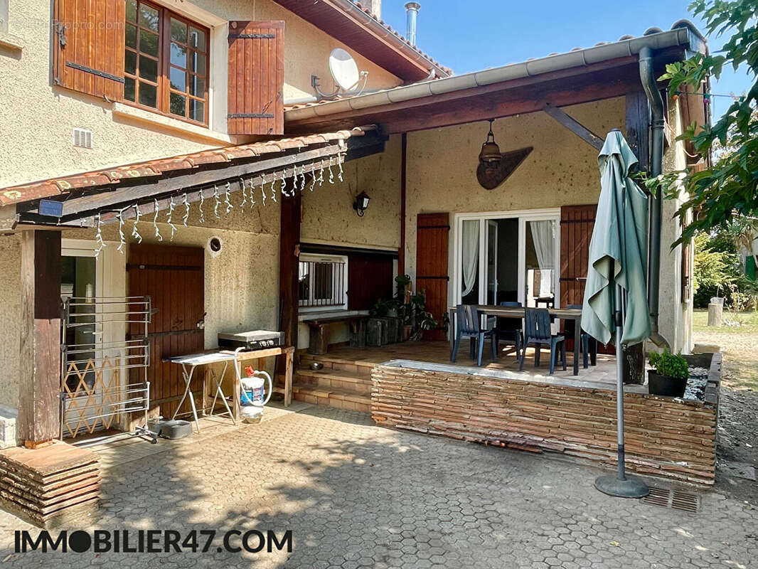 Villa traditionnelle avec piscine - photo 13