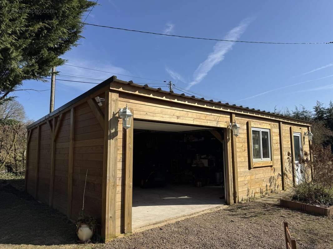 Maison à SAINT-AUBIN-DE-SCELLON