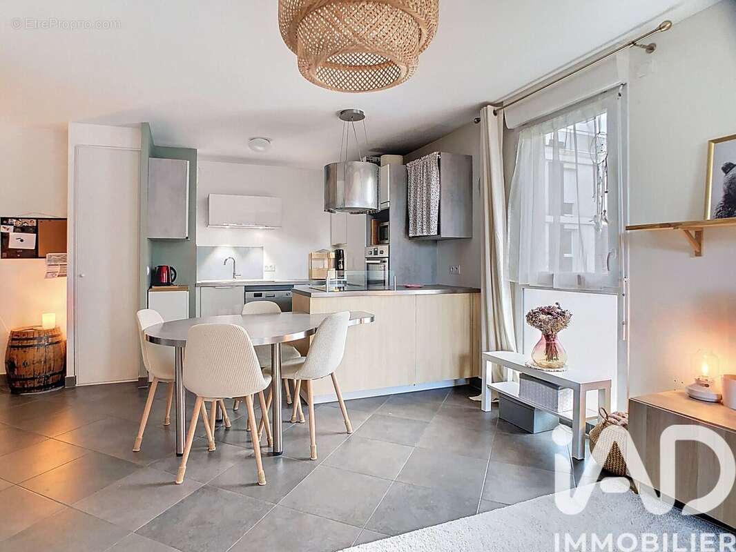 Photo 3 - Appartement à FONTENAY-LE-FLEURY