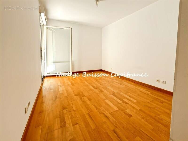 Appartement 2 pièces DEAUVILLE- terrasse plein sud de 20 m²-box fermé- plage à pied - photo 17
