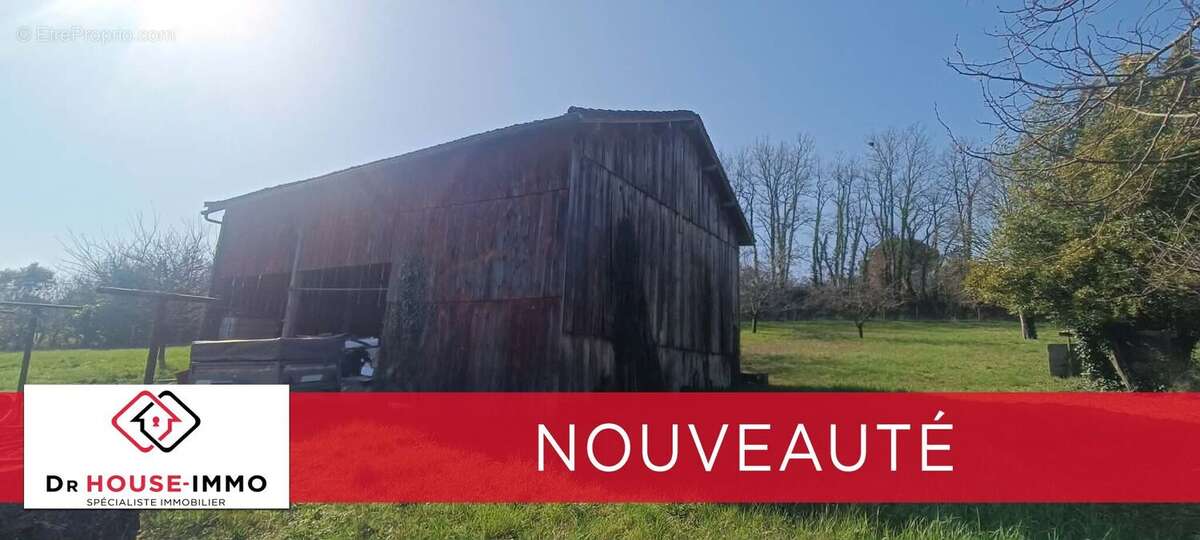 Terrain à BOUNIAGUES