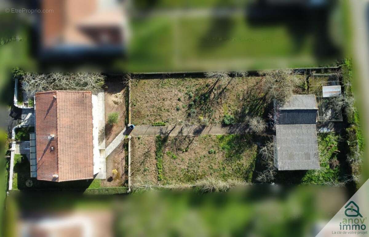 Maison à MAUPREVOIR