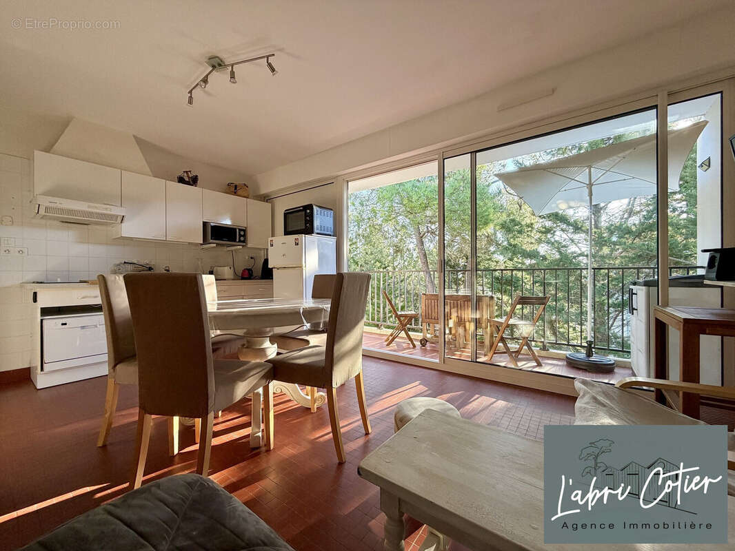 Pièce de vie - Appartement à SAINT-JEAN-DE-MONTS