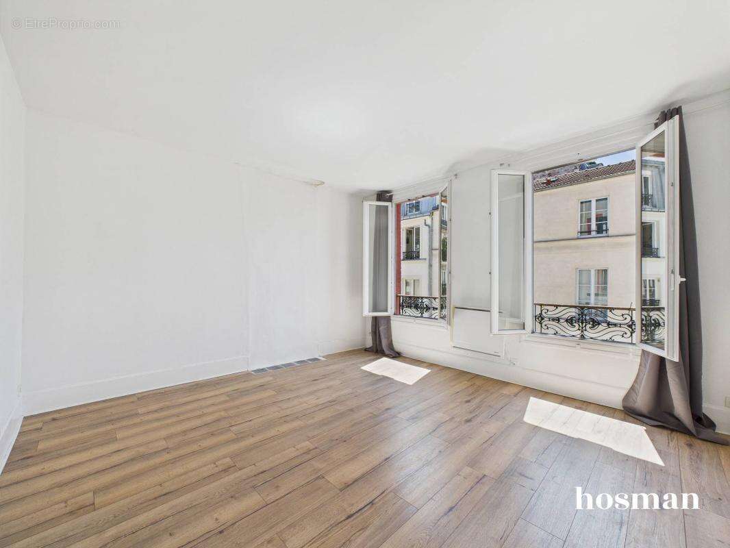 Appartement à PARIS-14E