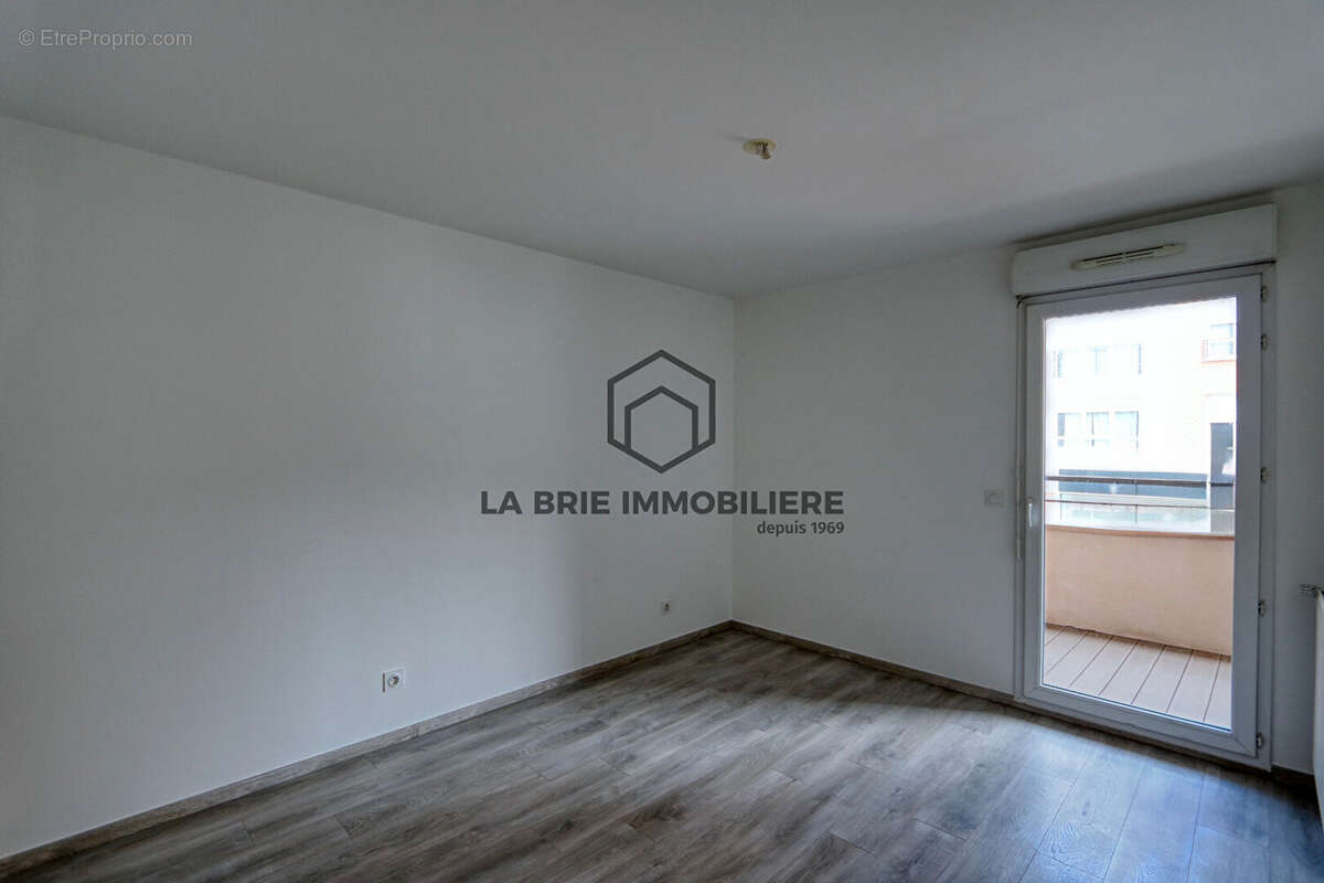 Appartement à JUVISY-SUR-ORGE
