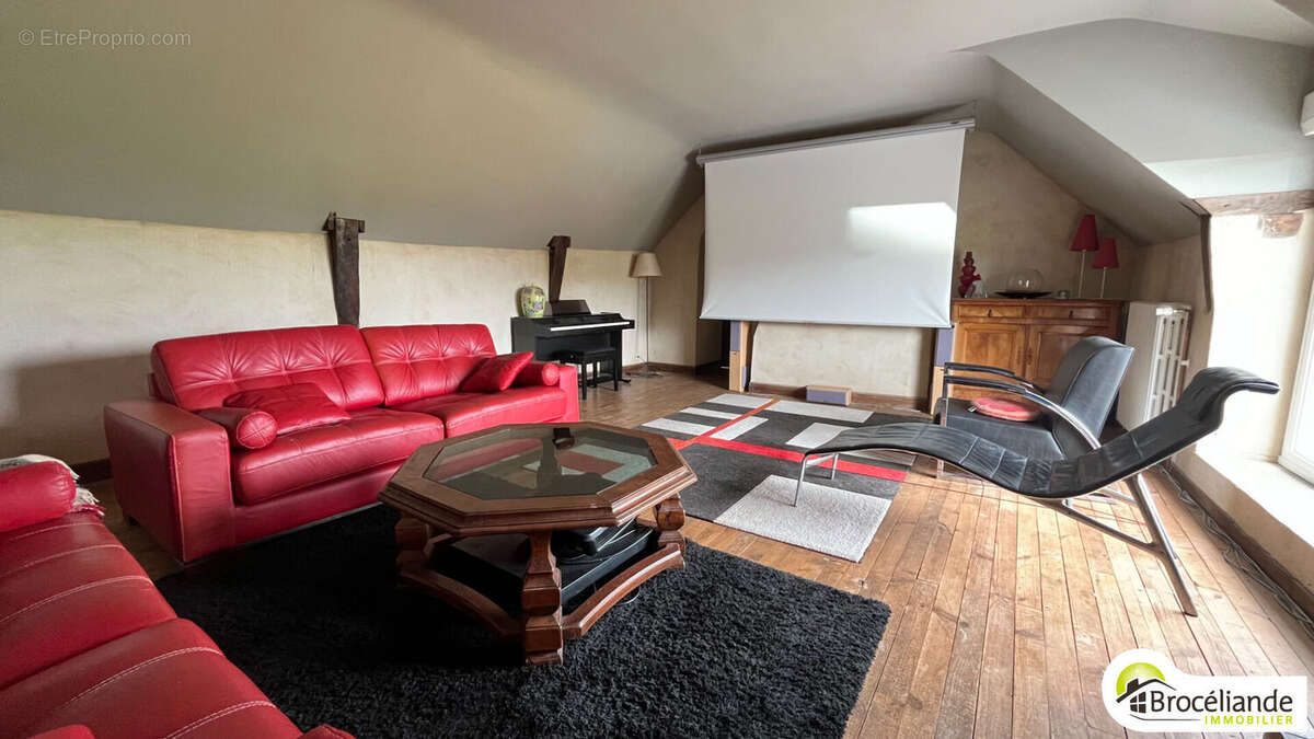 Maison à SAINT-GILLES