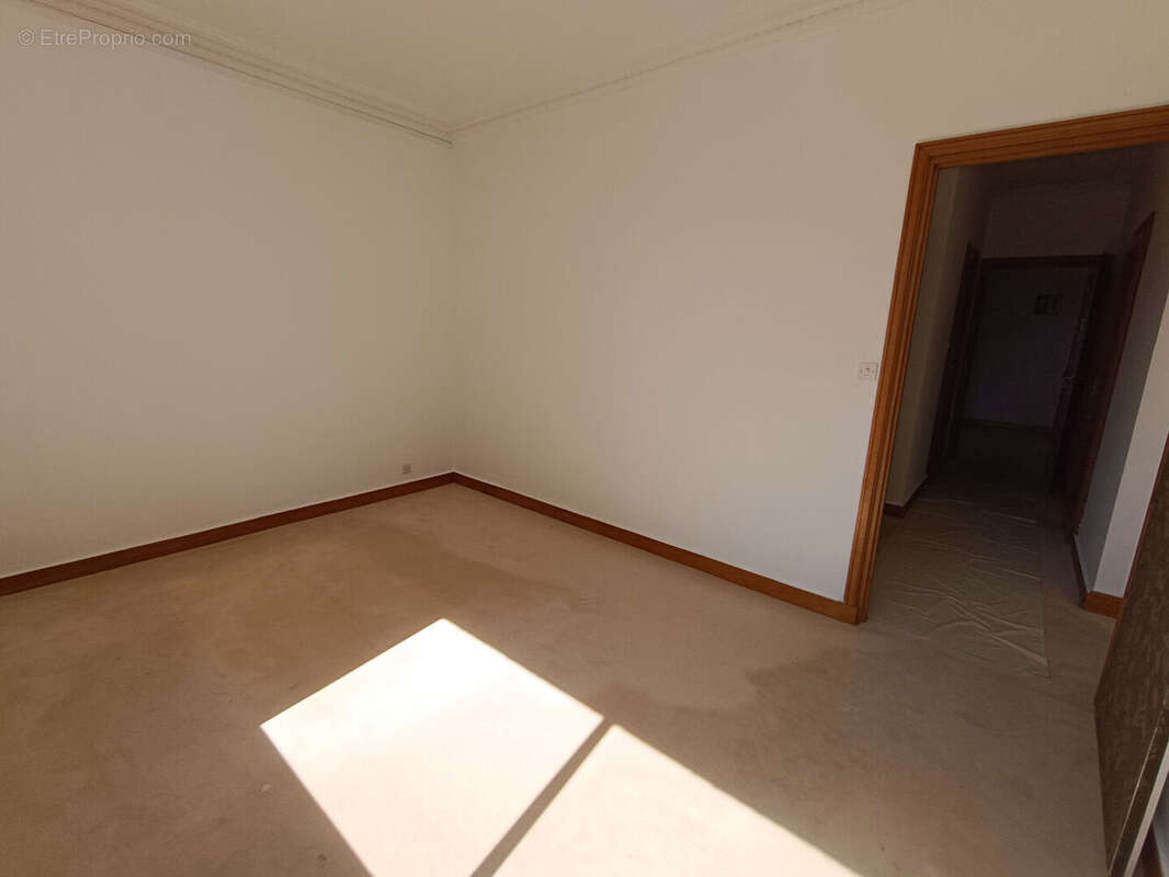 Appartement à SAINT-SEBASTIEN-SUR-LOIRE