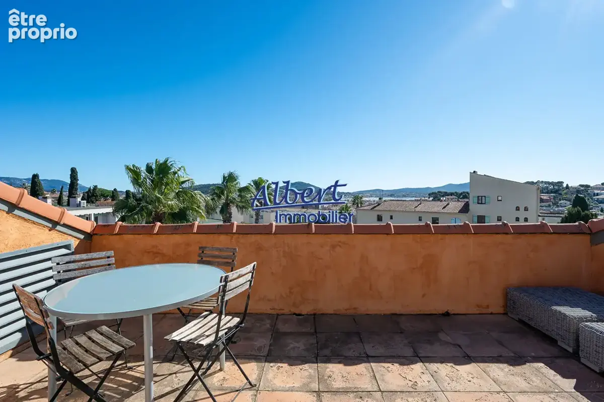 Villa Sanary Sur Mer 8 pièce(s) 131.10 m2 - photo 14