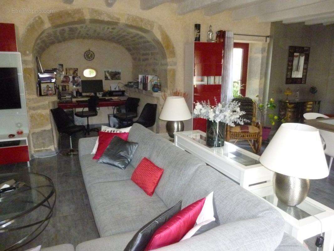 Maison à THEMINETTES