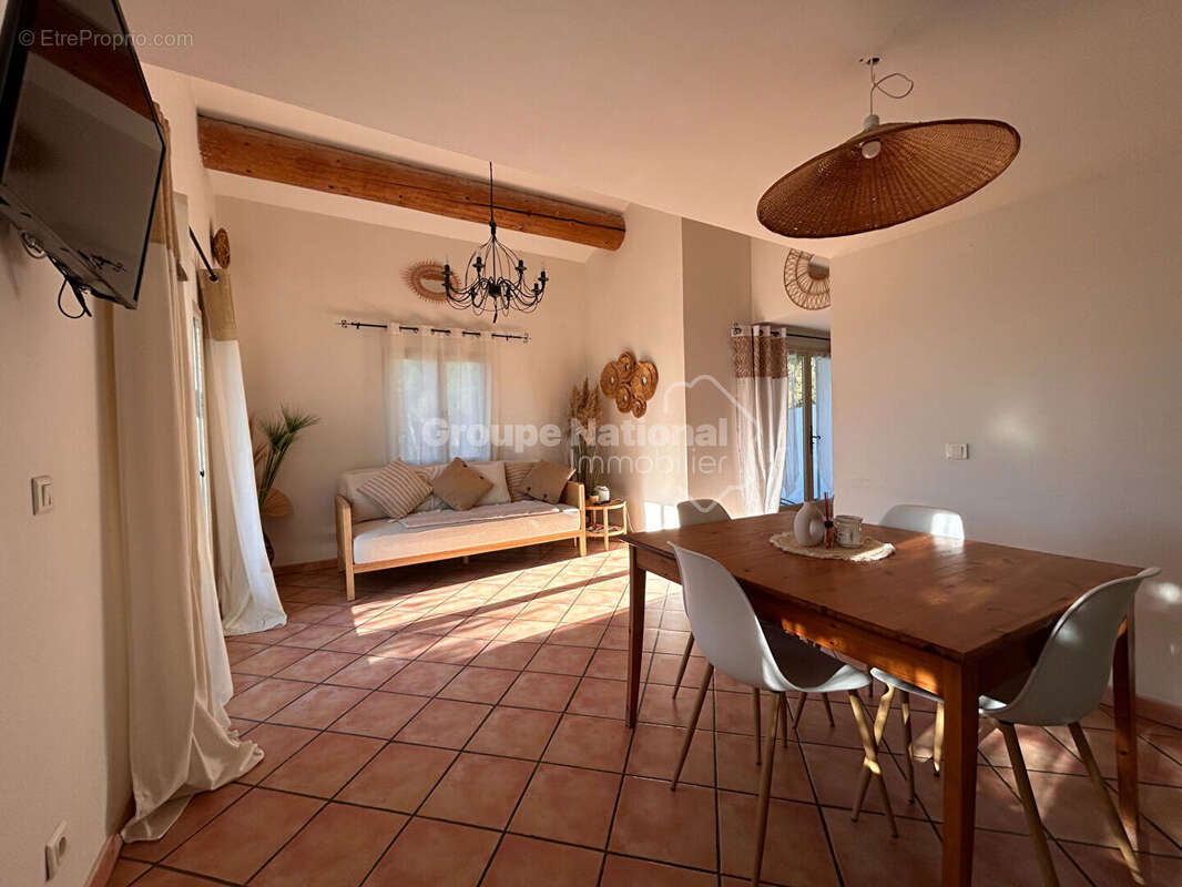 Maison à SAINTES-MARIES-DE-LA-MER