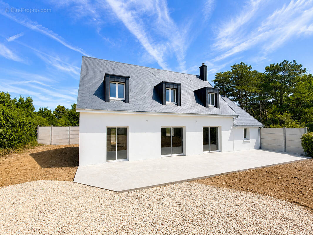 Maison à SAINT-JEAN-DE-LA-RIVIERE
