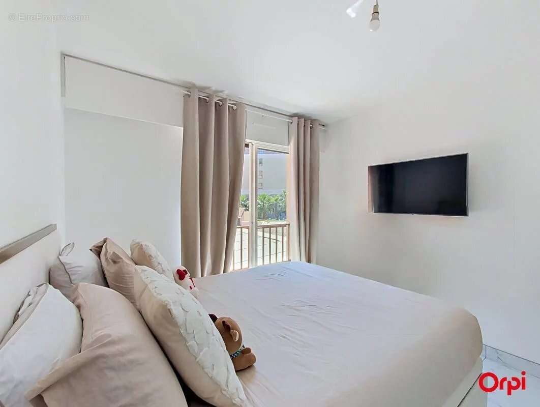 Appartement à ROQUEBRUNE-CAP-MARTIN