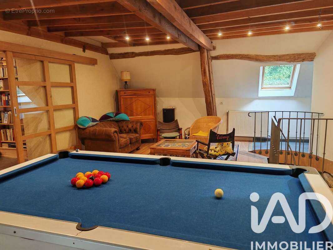 Maison 270 m² à Saint-Palais  - photo 4
