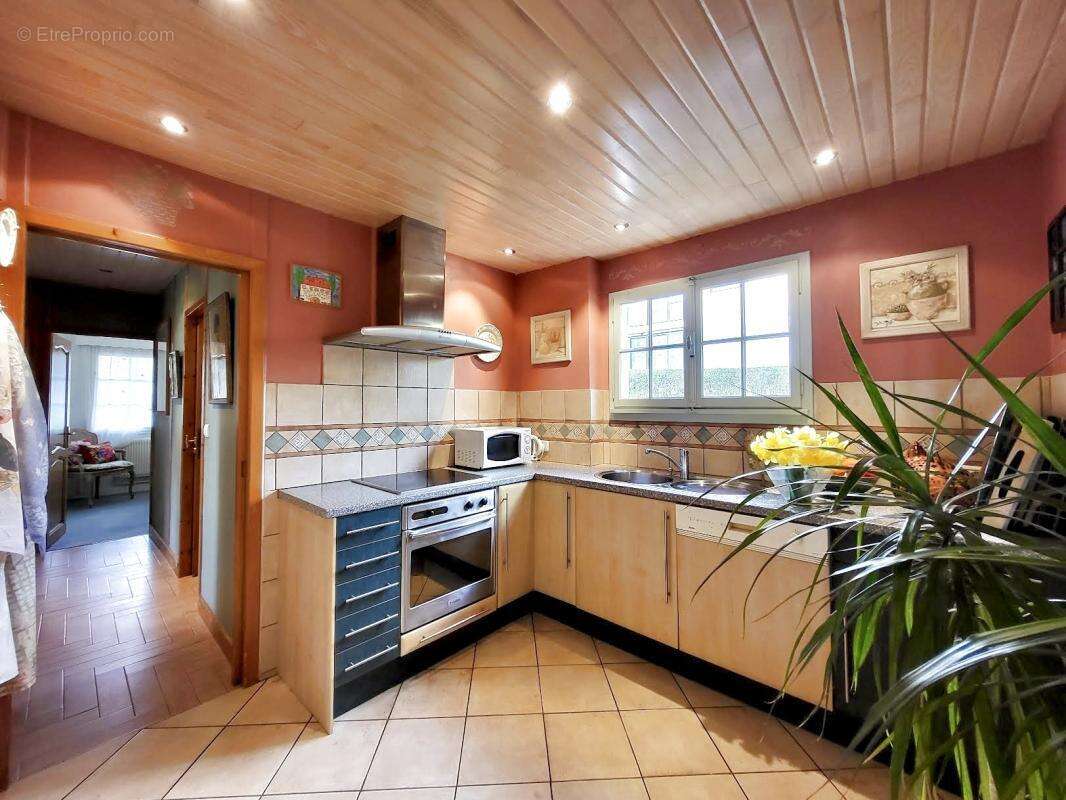 Maison à GRILLY