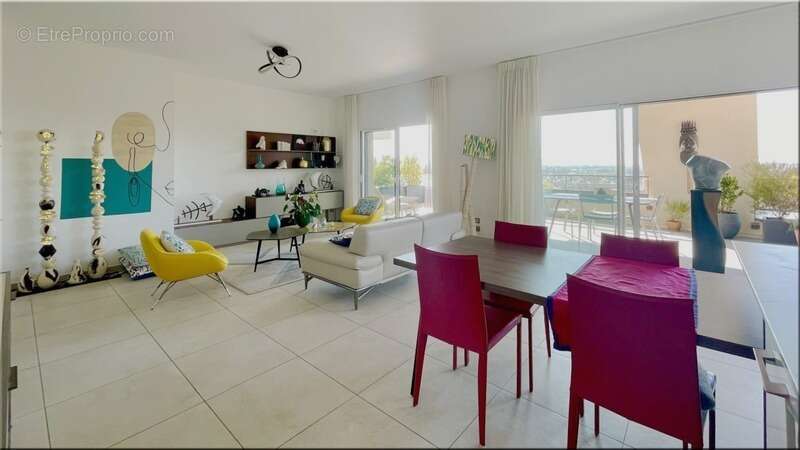 Appartement à DIVONNE-LES-BAINS