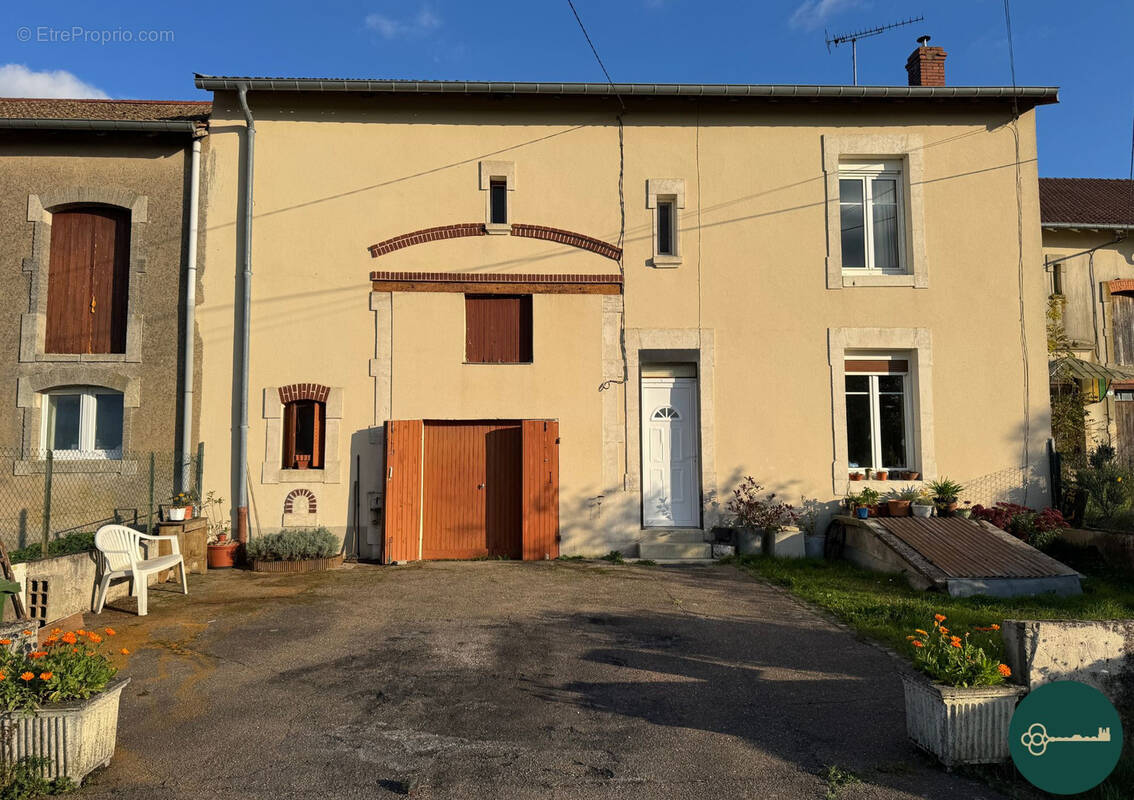 Maison à SAINT-BAUSSANT