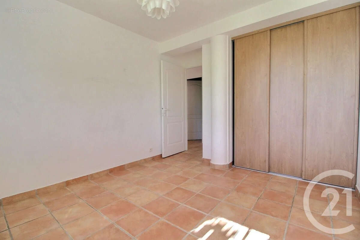 Maison à BIOT