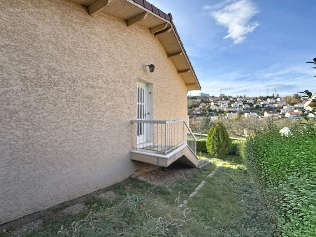 Maison à LA TALAUDIERE