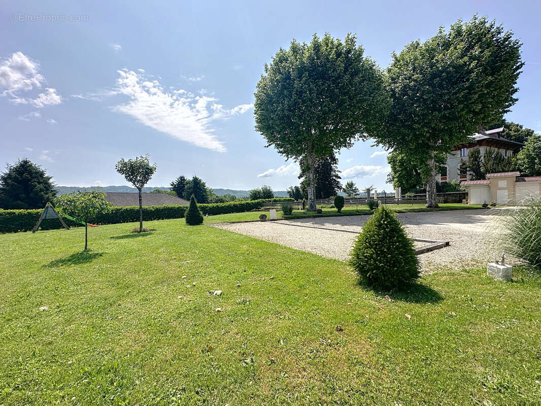 Maison à LE PONT-DE-BEAUVOISIN