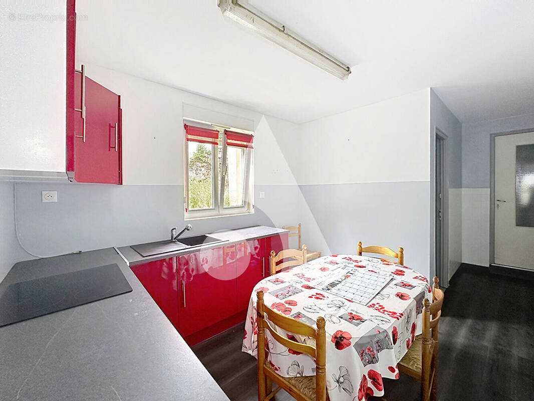 Maison à VIEUX-CONDE