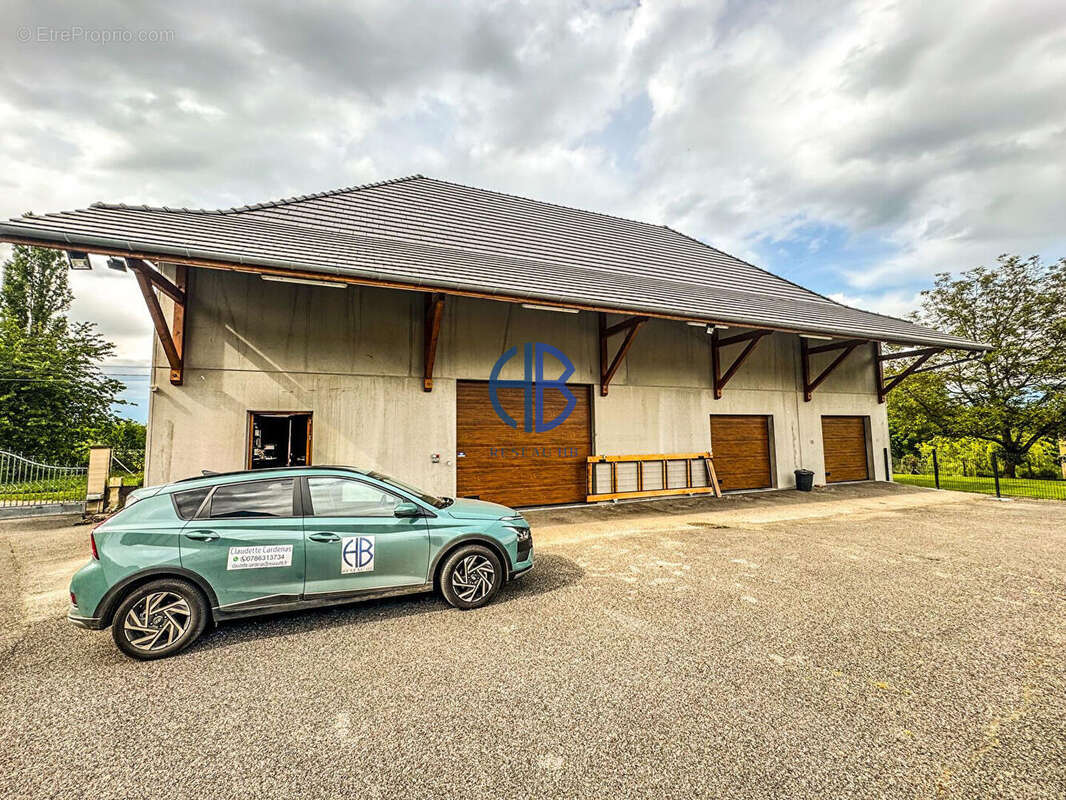 Maison à SAINT-GENIX-SUR-GUIERS