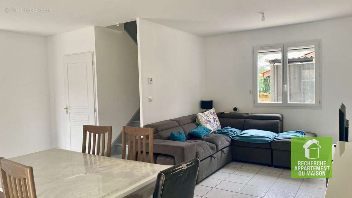 Maison à HIERES-SUR-AMBY