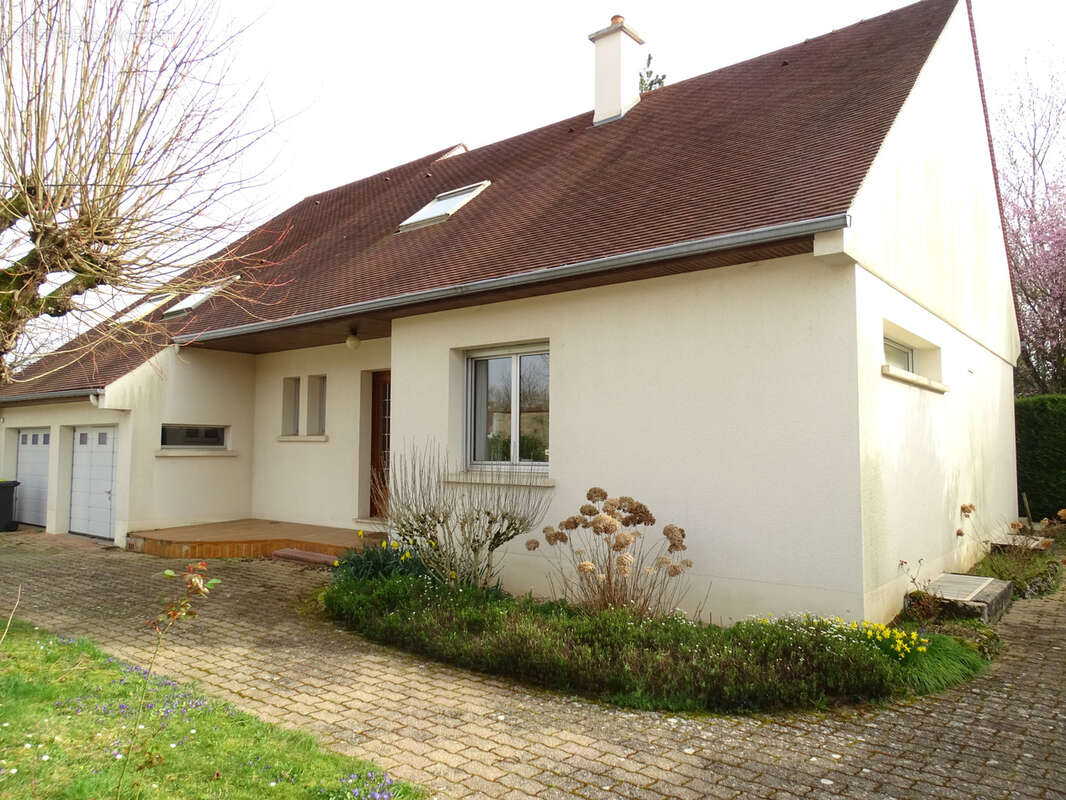 Maison à CHATILLON-SUR-SEINE