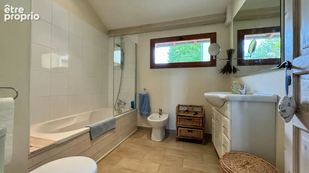 Maison familiale 125m² - piscine - garage double - photo 8