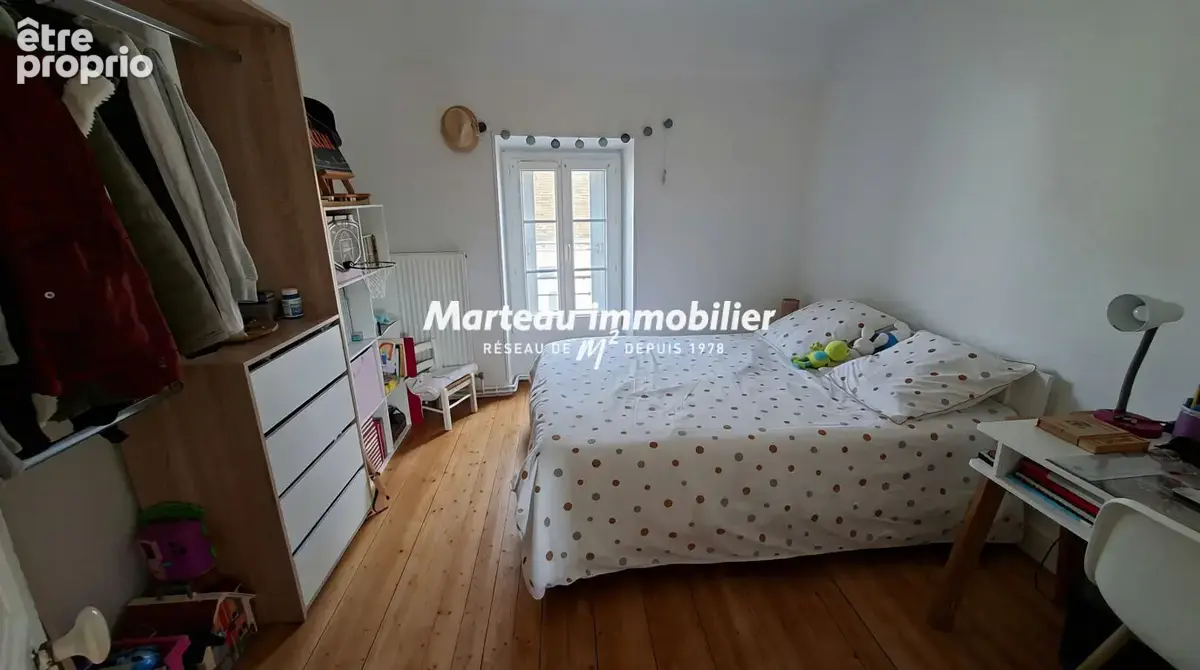 Maison familiale d'environ 122 m² - Souligné-sous-Ballon - photo 5