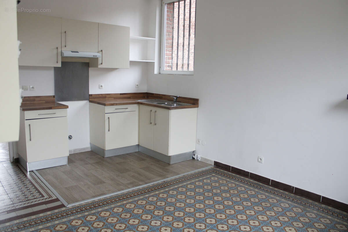 Appartement à WATTIGNIES