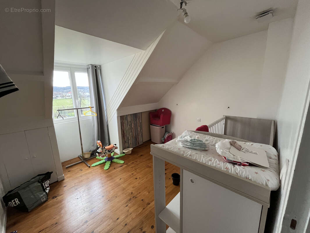 Maison à PONT-SAINTE-MAXENCE