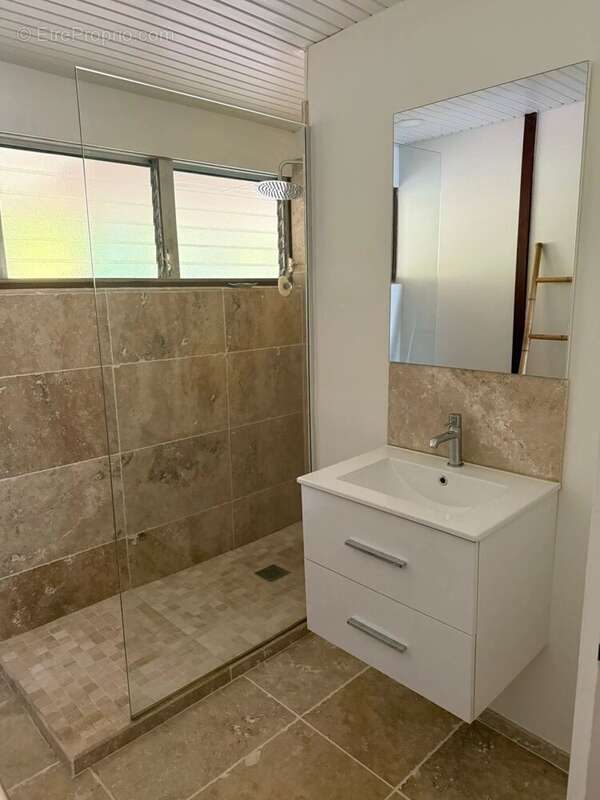 Maison à RIVIERE-SALEE