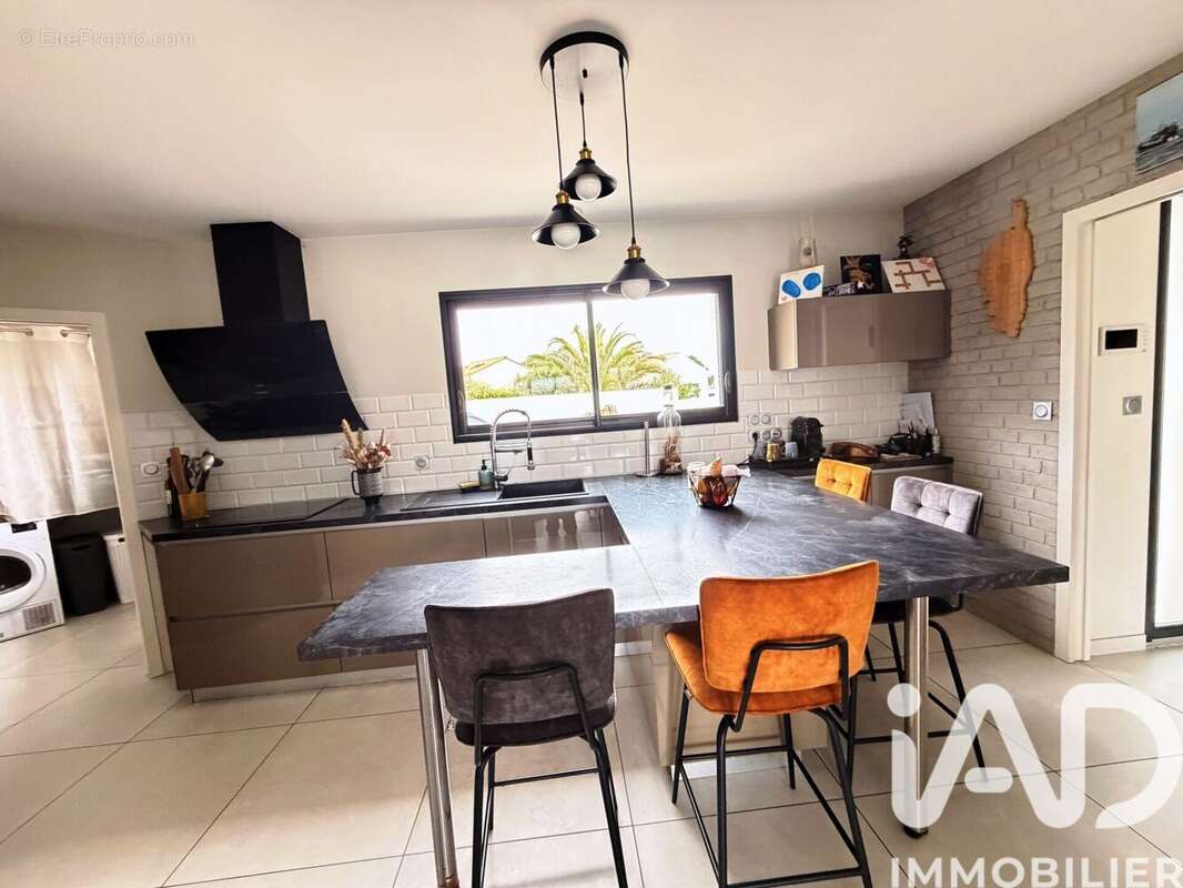 Maison 144 m² à L'ile-D'olonne  - photo 7