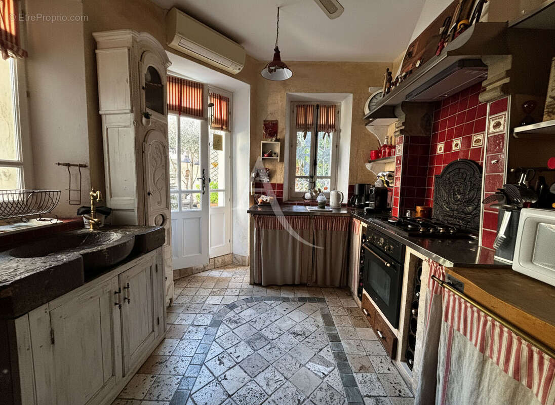 Maison à LUC-SUR-ORBIEU