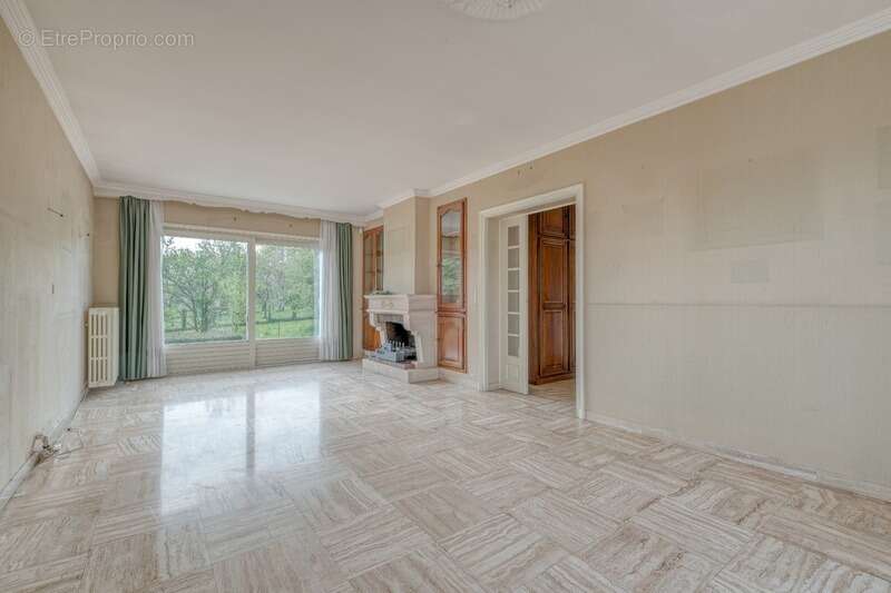 Maison à NANTEUIL-LES-MEAUX