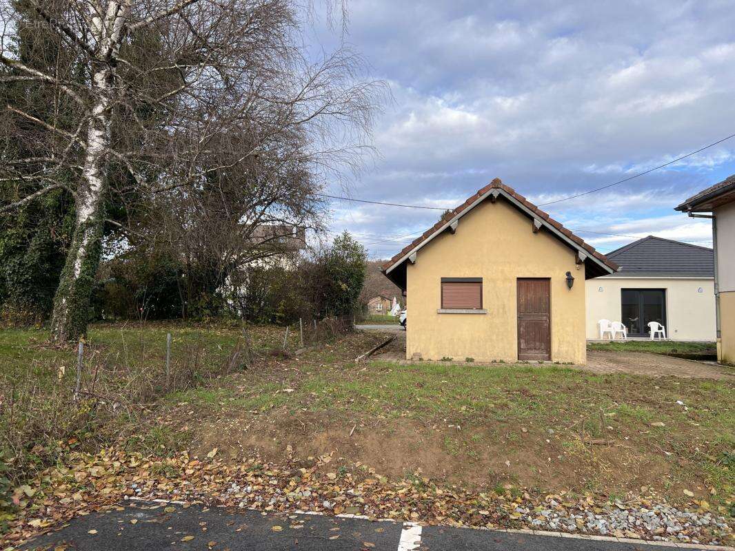 Maison à OFFEMONT