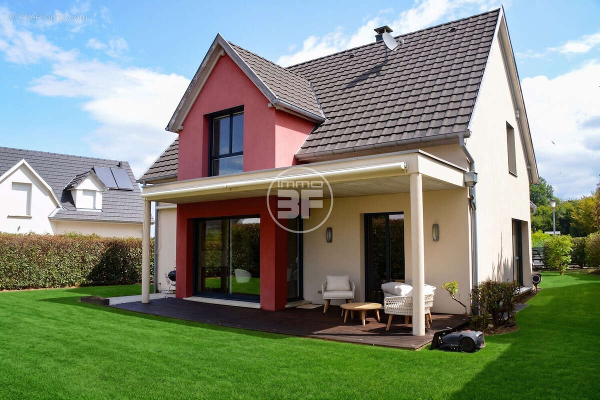Maison 199 m² à Hegenheim  - photo 2