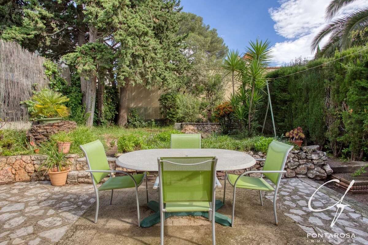 Maison à SAINT-RAPHAEL