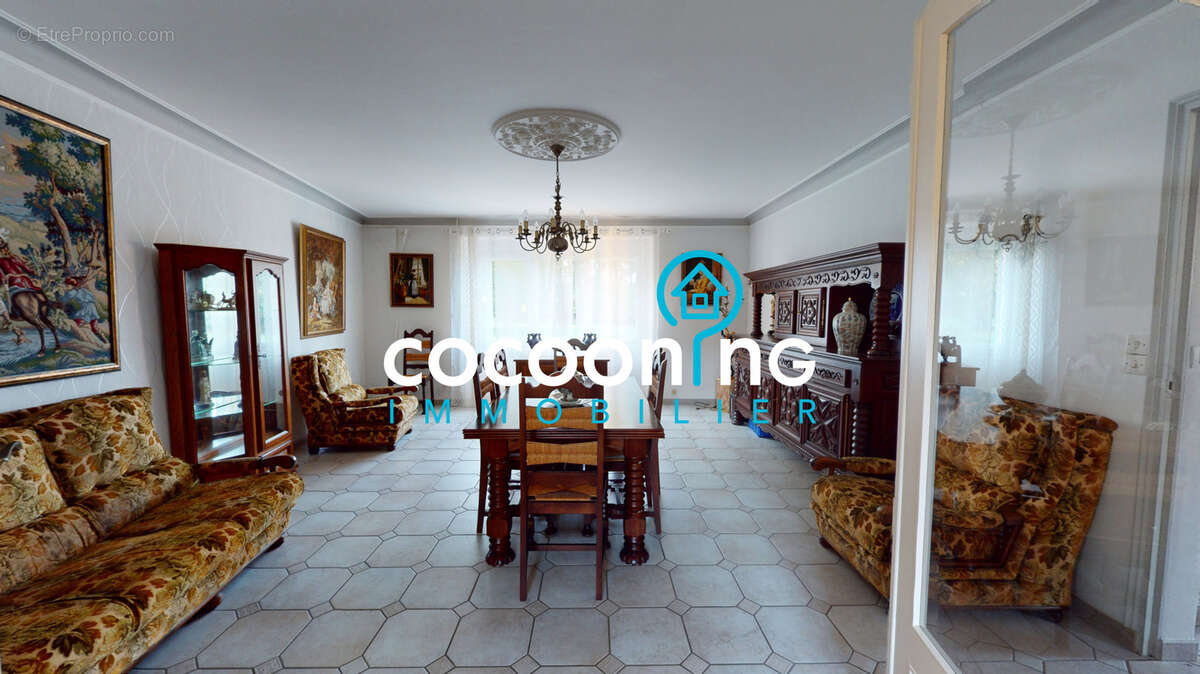 Belle maison familiale avec grand jardin et dépendances - photo 3