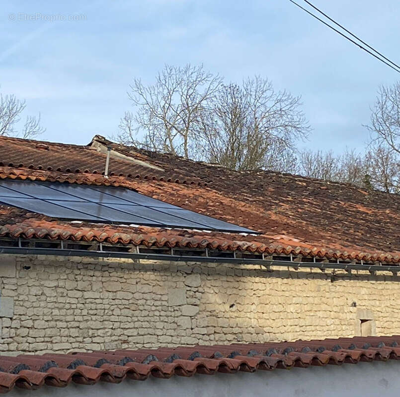 Maison à BRIVES-SUR-CHARENTE