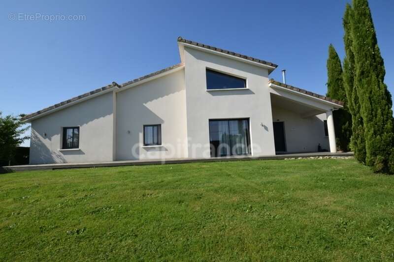 Villa d'architecte 3 chambres - piscine - jacuzzi - dépendances - proche de MARMANDE (47) - photo 23