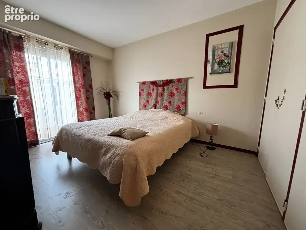 Au coeur du bourg historique, maison de 106 m² avec garage et cour privative - photo 10