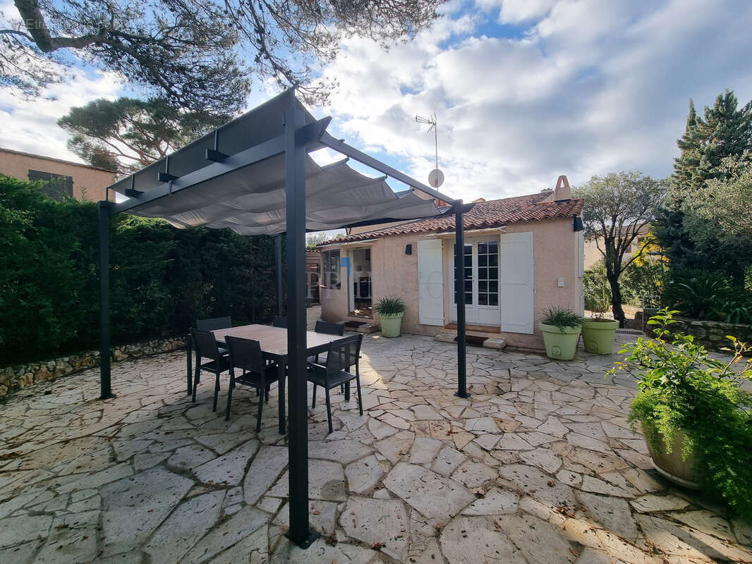 Maison à SAINT-RAPHAEL