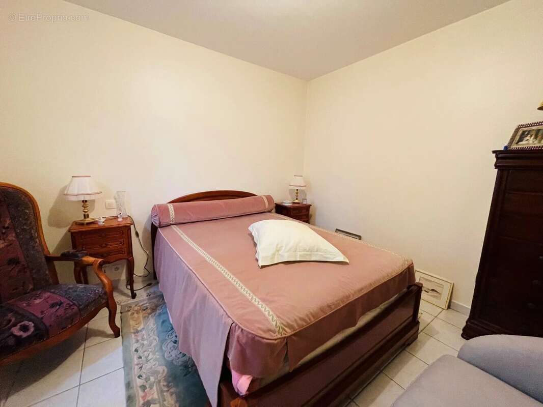 Maison à BARBEZIEUX-SAINT-HILAIRE