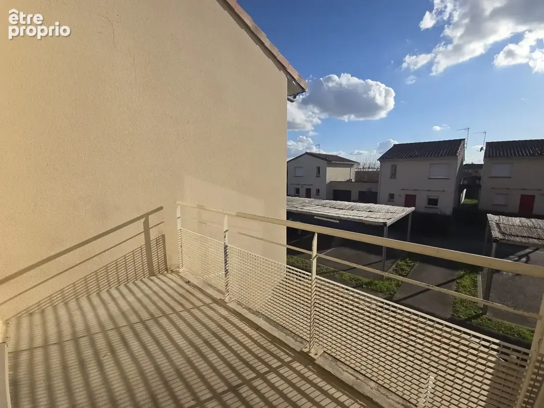 T2  renové de 41m2 avec 2 parkings à Castelginest - photo 8