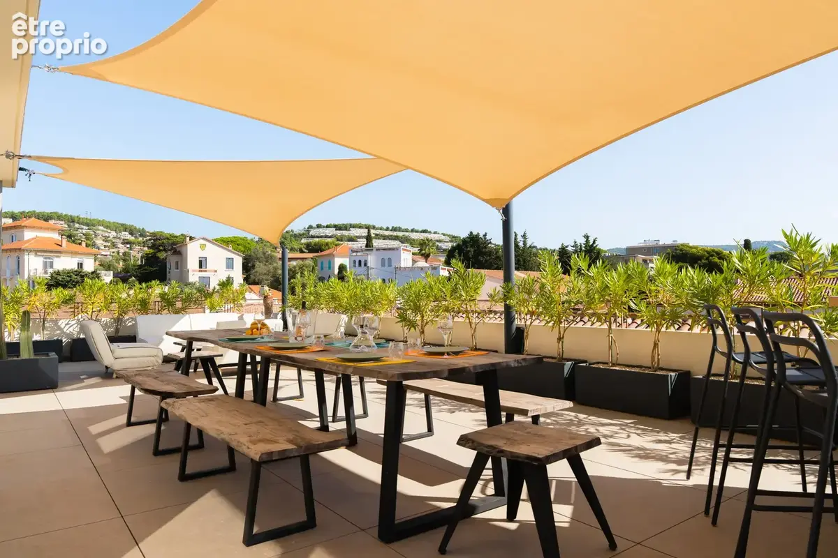 Coeur de Bandol - 'Maison sur Toit' + 105 m2 de Garage - photo 14